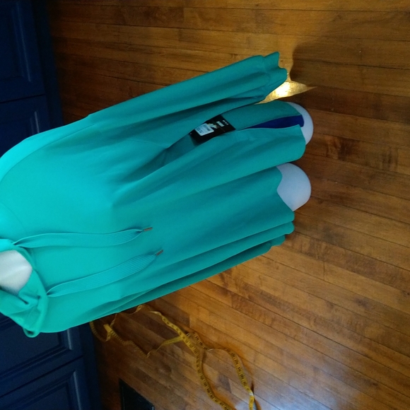 Size 16-18 Avia Green Athletic workout hoodie - Picture 11 of 14